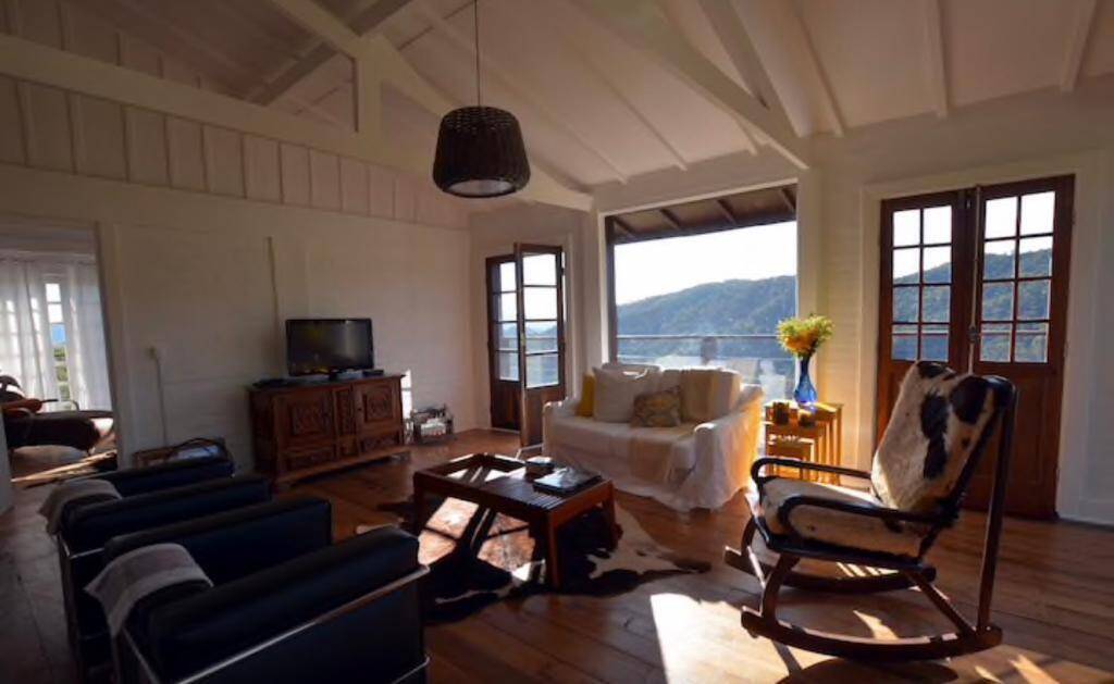 #1223 - Casa para Venda em Campos do Jordão - SP