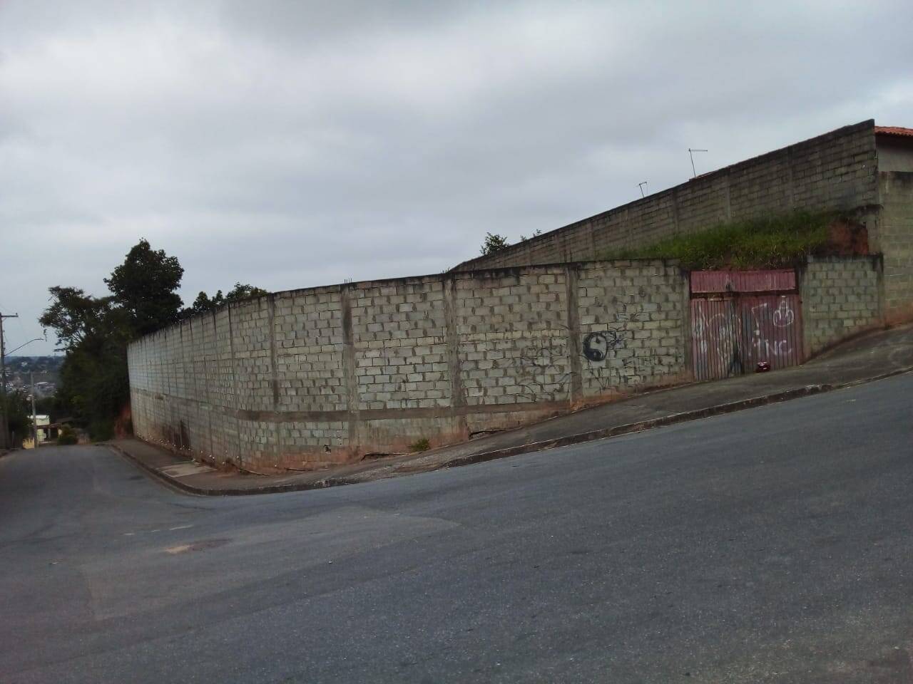 #1351 - Área para Venda em São José dos Campos - SP