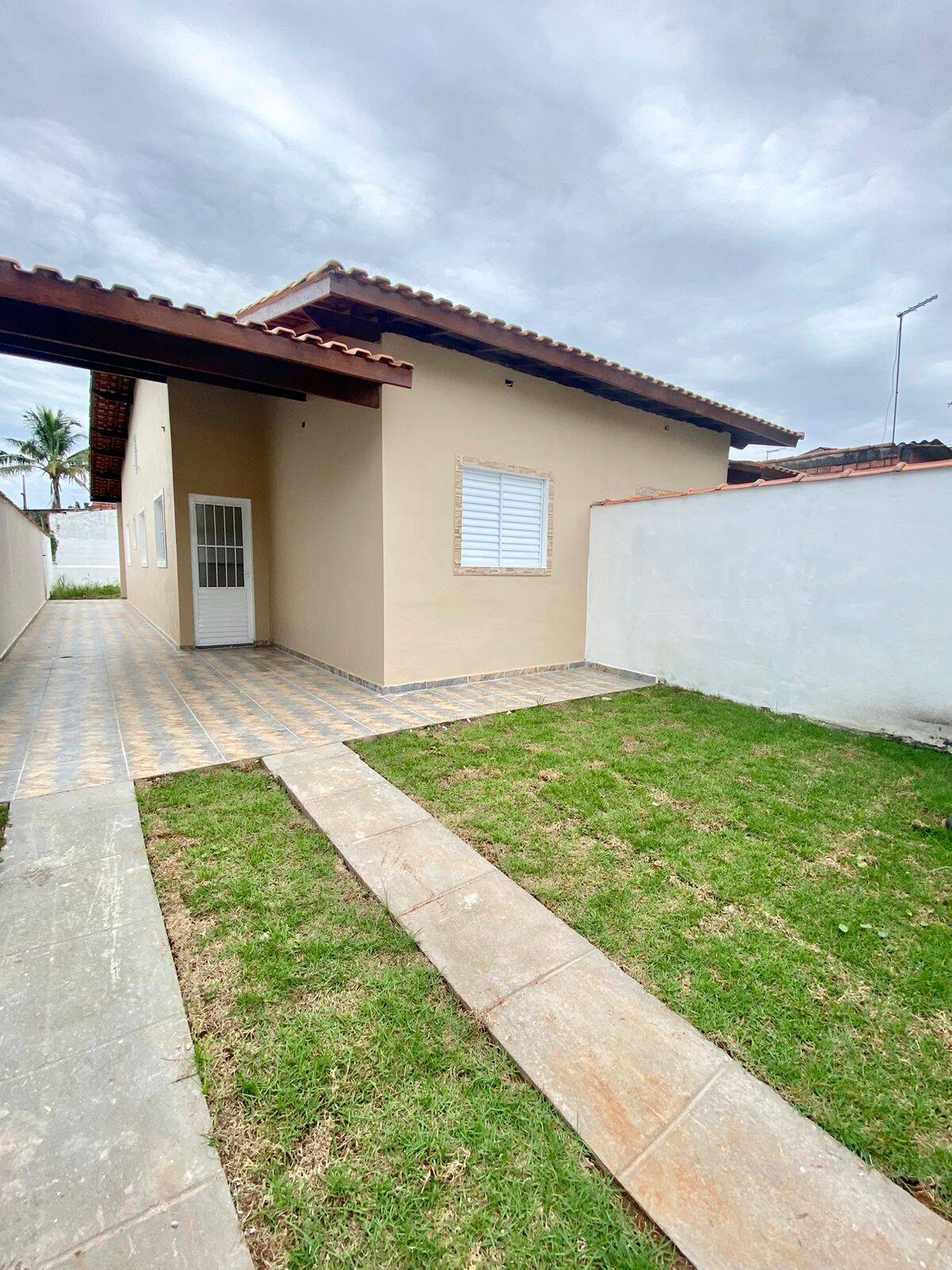 #1364 - Casa para Venda em Itanhaém - SP