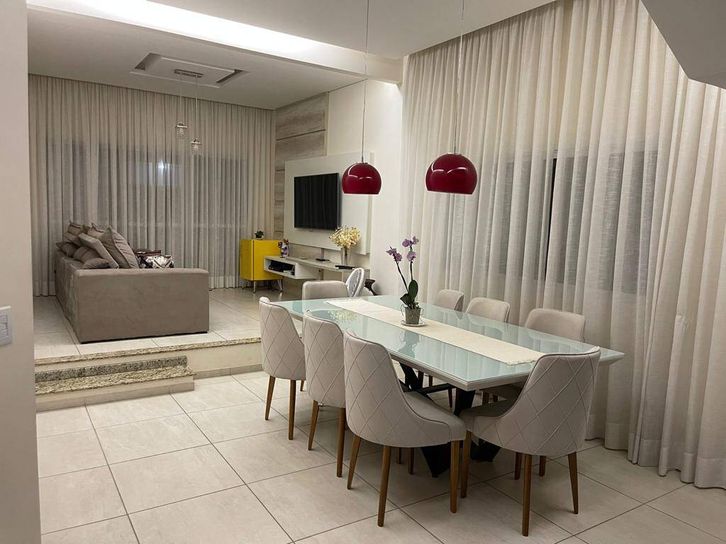 #1576 - Casa em condomínio para Venda em Caçapava - SP