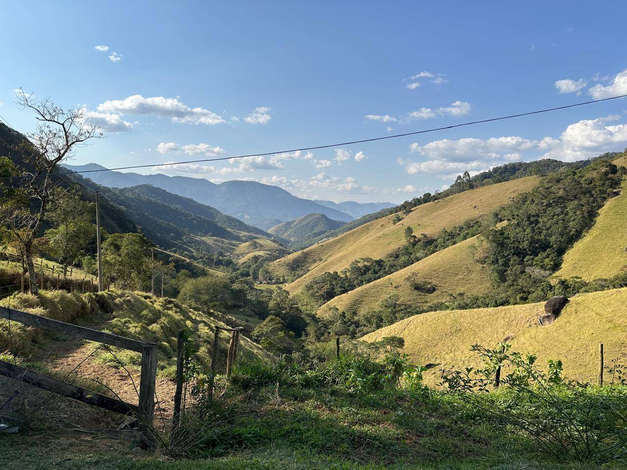 #1693 - Chácara para Locação em São José dos Campos - SP