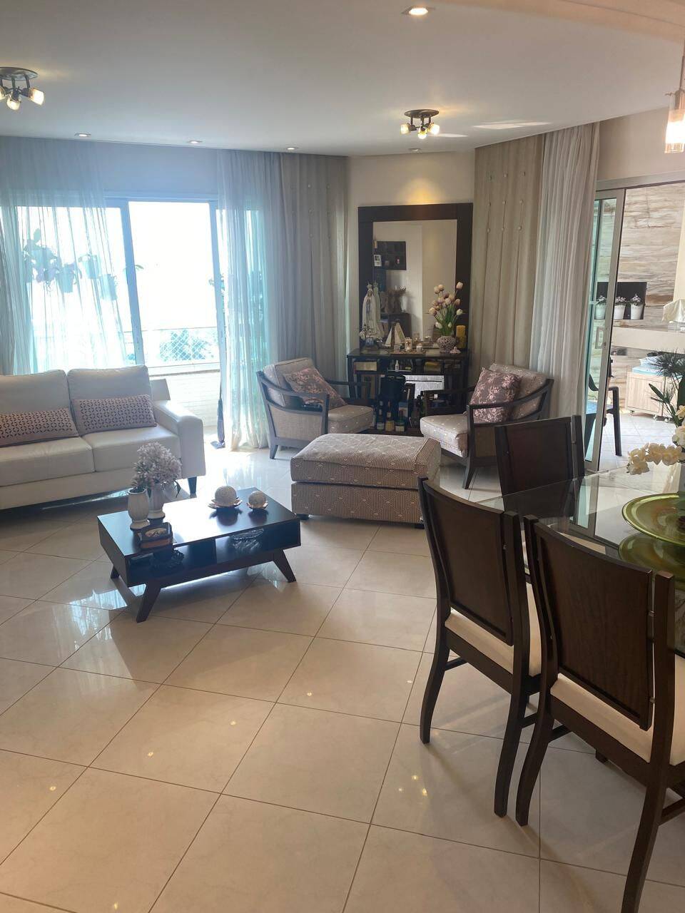 #1738 - Apartamento para Venda em São José dos Campos - SP