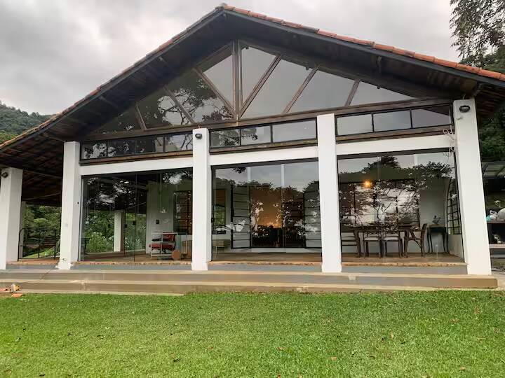 #1873 - Chácara1 para Locação em São José dos Campos - SP