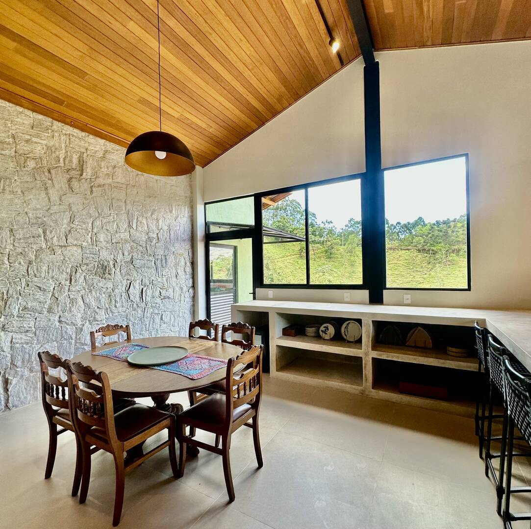 #1882 - Chácara para Venda em São José dos Campos - SP