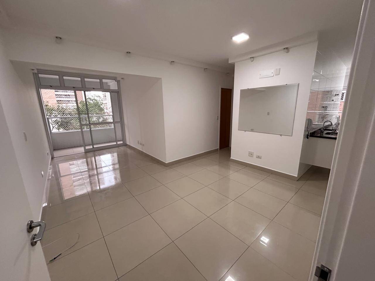 #1892 - Apartamento para Locação em São José dos Campos - SP
