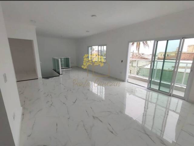 Casa para Venda em Itanhaém - 3