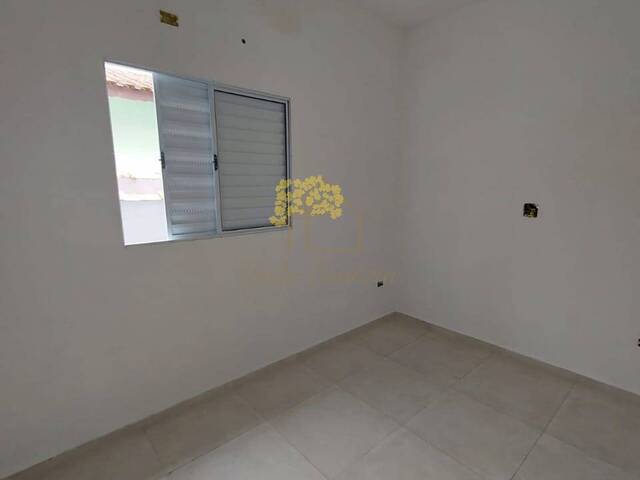 Casa para Venda em Itanhaém - 3