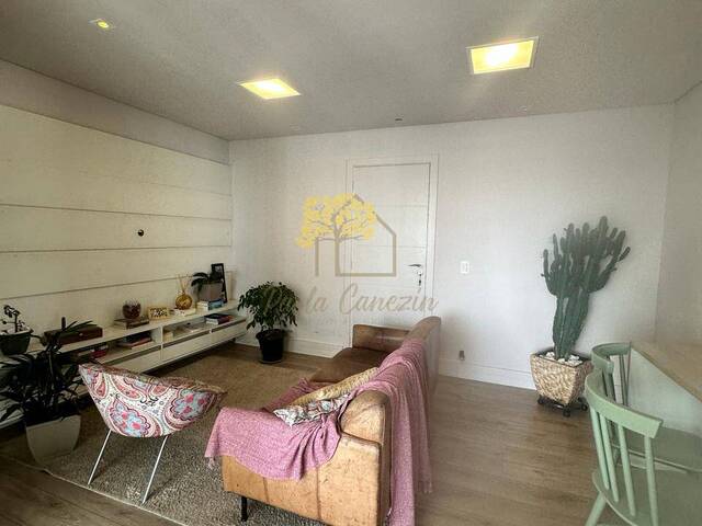 Apartamento para Venda em São José dos Campos - 2