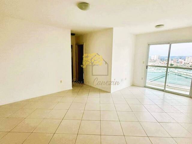 Apartamento para Locação em São José dos Campos - 2