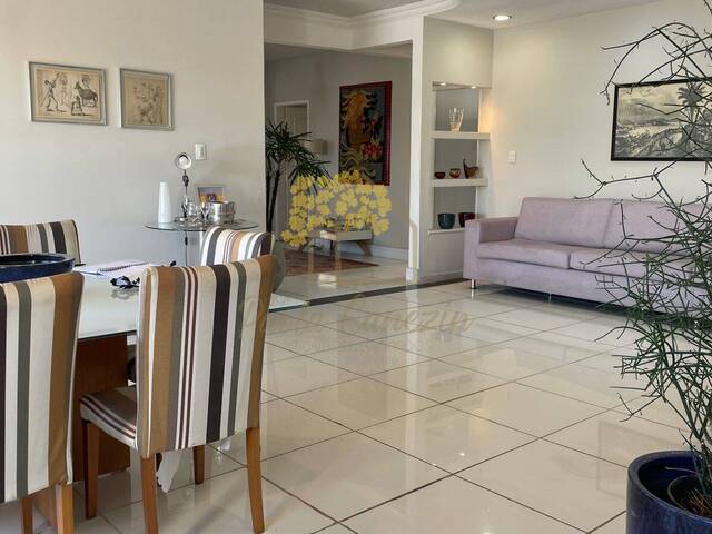 Apartamento para Venda em São José dos Campos - 4
