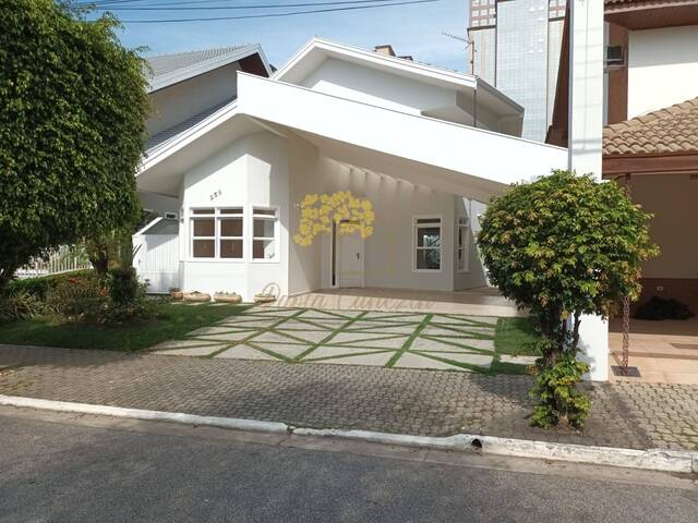 #1844 - Casa para Locação em São José dos Campos - SP - 2