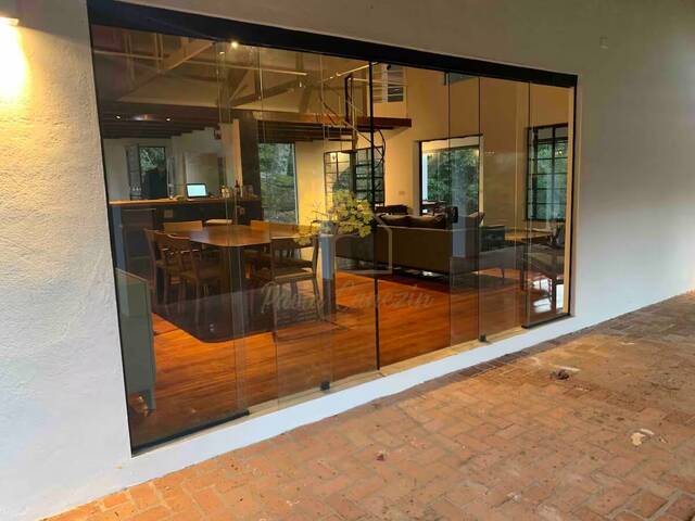 #1873 - Chácara1 para Locação em São José dos Campos - SP - 2