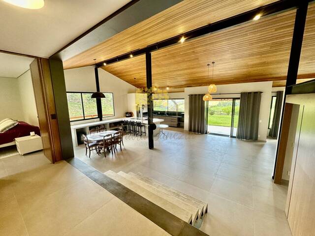 #1882 - Chácara para Venda em São José dos Campos - SP - 2