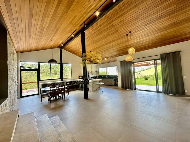 #1882 - Chácara para Venda em São José dos Campos - SP - 3