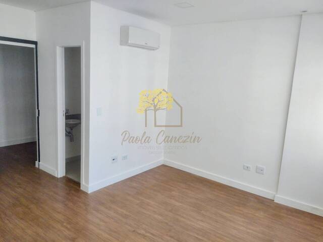 Locação em Parque Residencial Aquarius - São José dos Campos