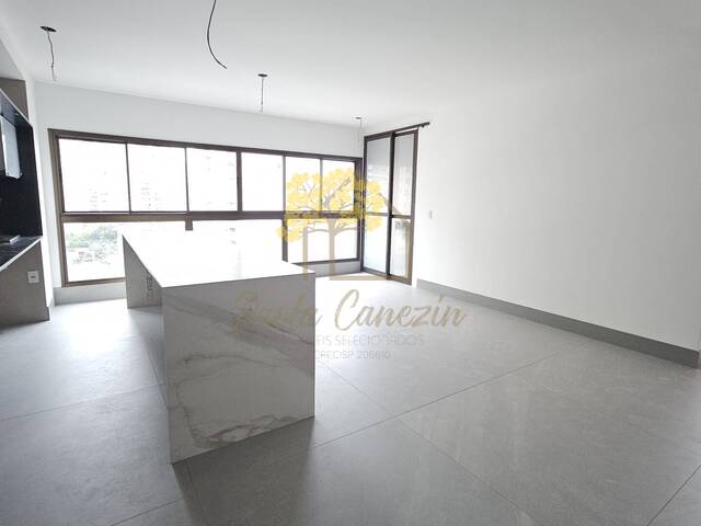 Apartamento para Venda em São José dos Campos - 2