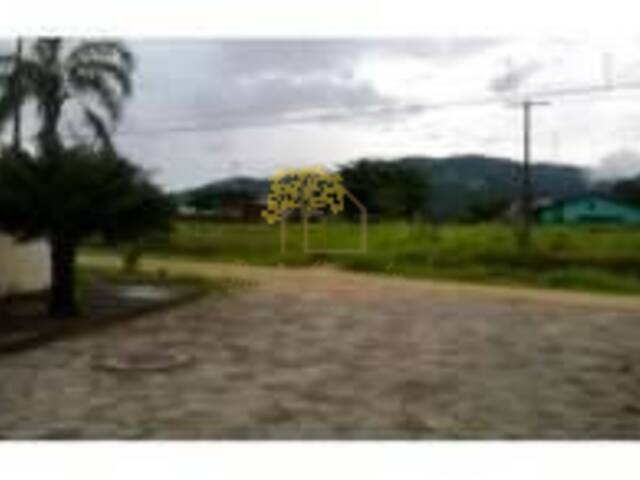 Casa para Venda em Itanhaém - 3