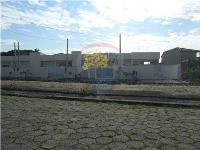 Casa para Venda em Itanhaém - 2