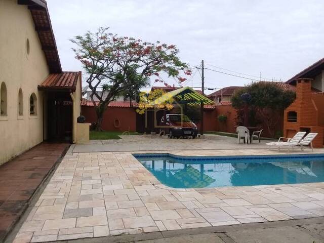 Casa para Venda em Itanhaém - 2