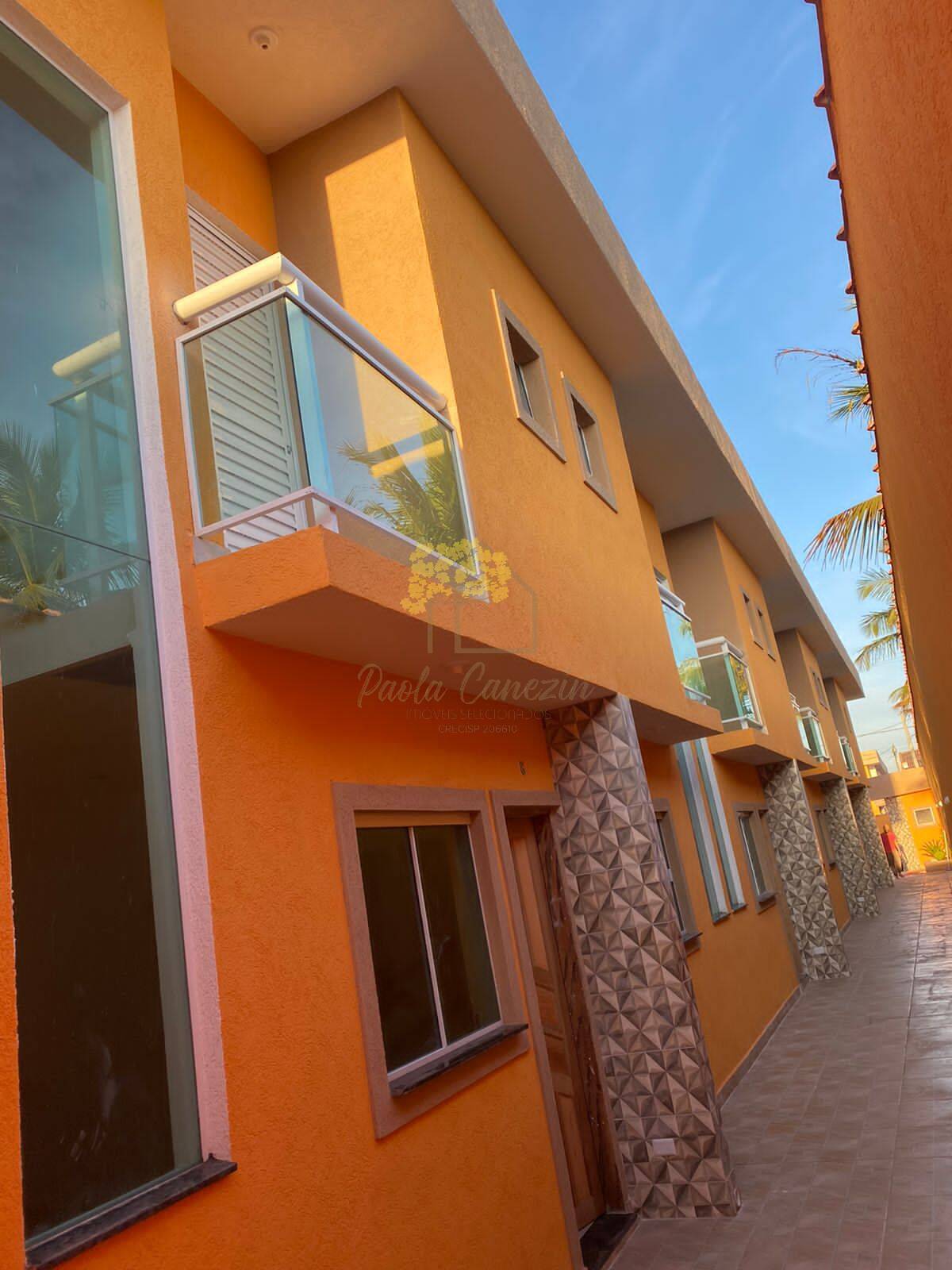 Itanhaém - 800 mts da Praia - sobrado com piscina e 2 quartos