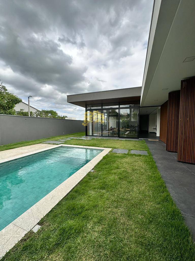 Reserva do Paratehy - conforto piscina aquecida 5 suítes para sua família.