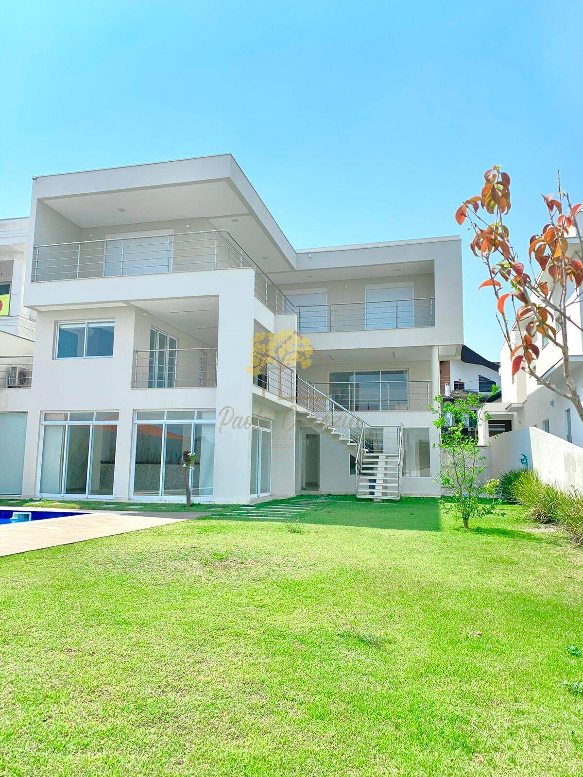 Altos da Serra 1 - sobrado com 4 suites e espaço gourmet e piscina.