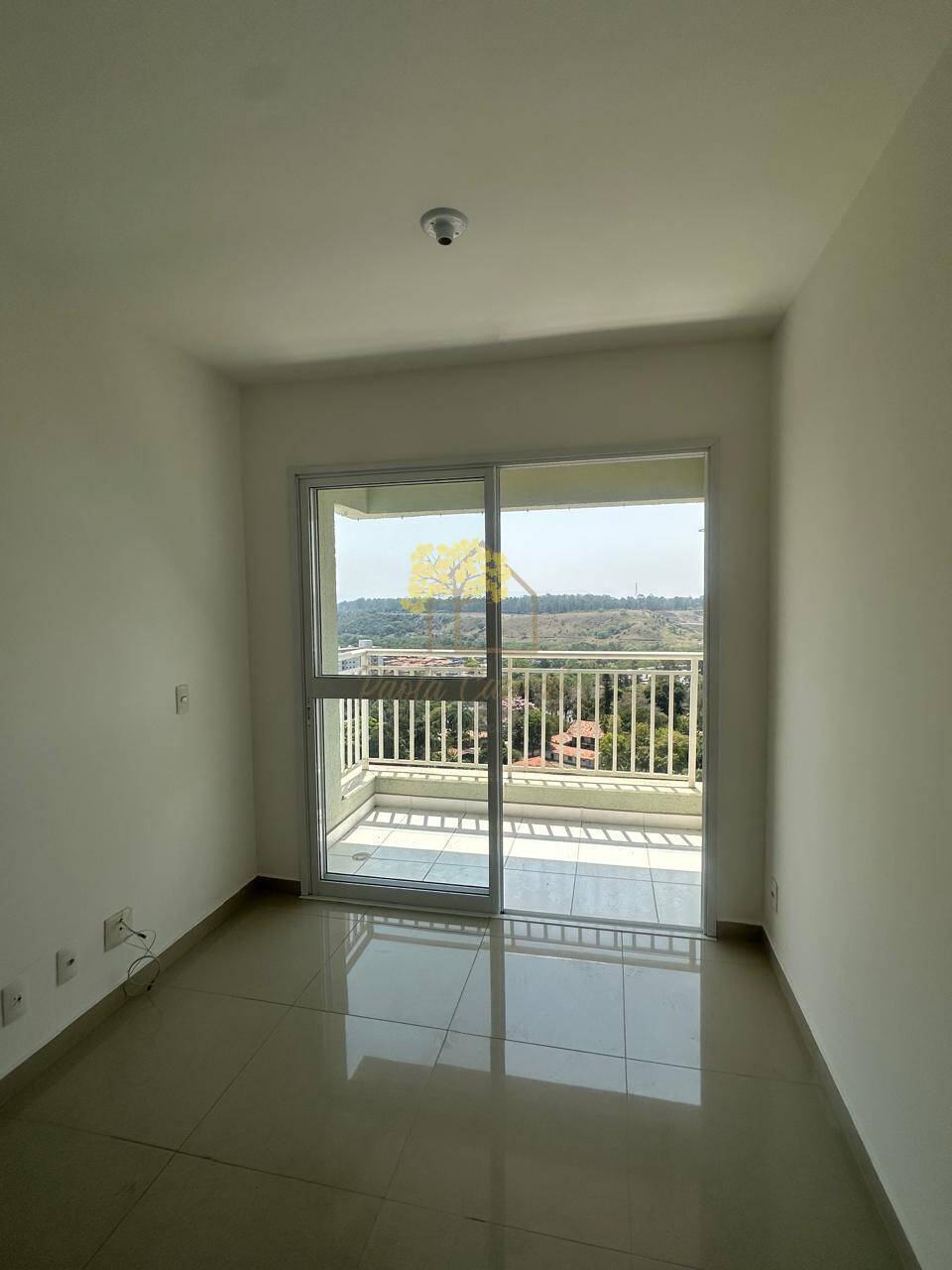 Solar das Tuíras - vista livre andar alto suíte, play e salão de festas.