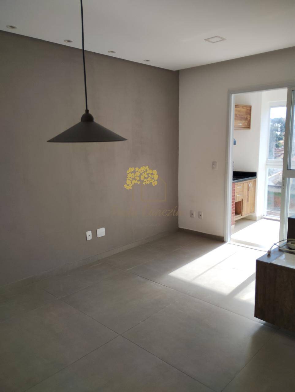 Apartamento no Jardim Oriente com varanda gourmet e móveis planejados