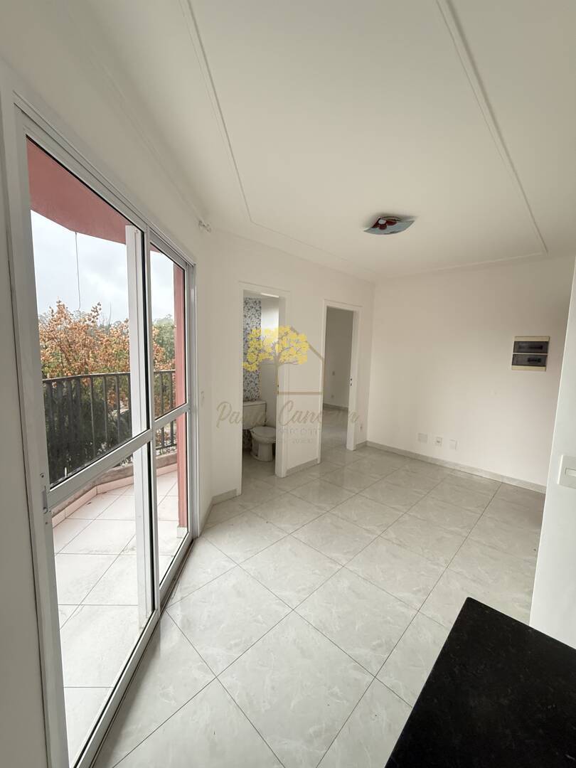 Apartamento 1 dormitório vaga de garagem coberta