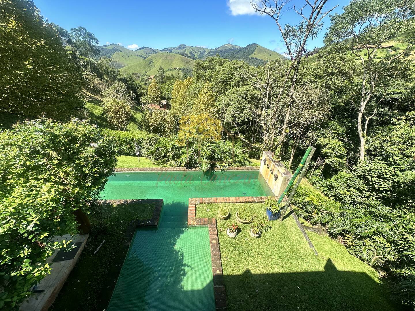 São Francisco Xavier - muito conforto em meio a natureza  2km do centro.